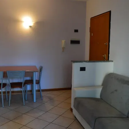 Apartment Casaelvi Near Fondazione Prada
