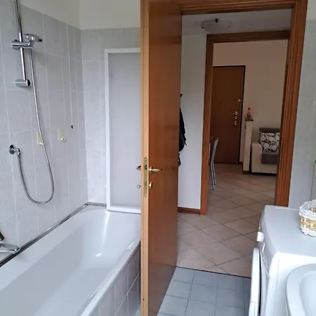 Apartment Casaelvi Near Fondazione Prada *
